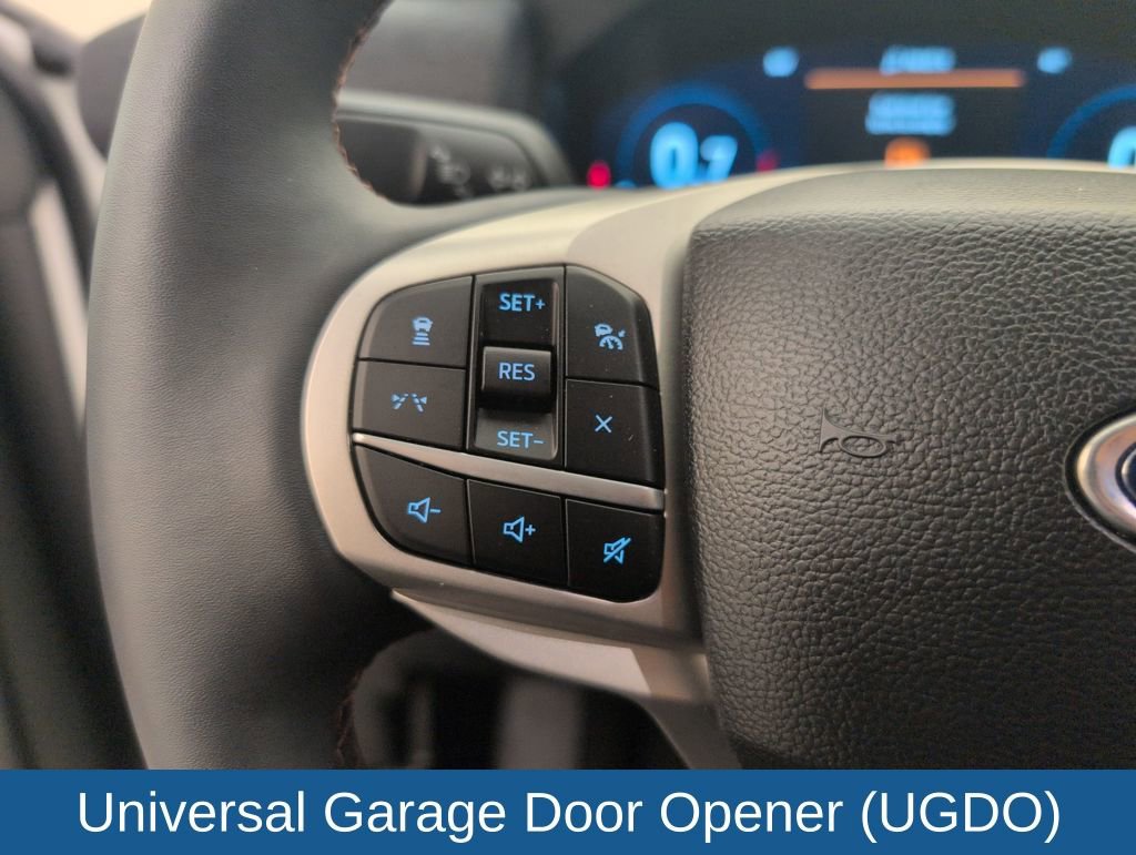 Certified 2025 Ford Explorer Active w/ Active Comfort Package image 41