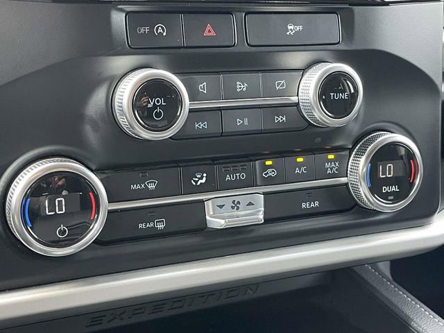 Certified 2024 Ford Expedition XL image 26