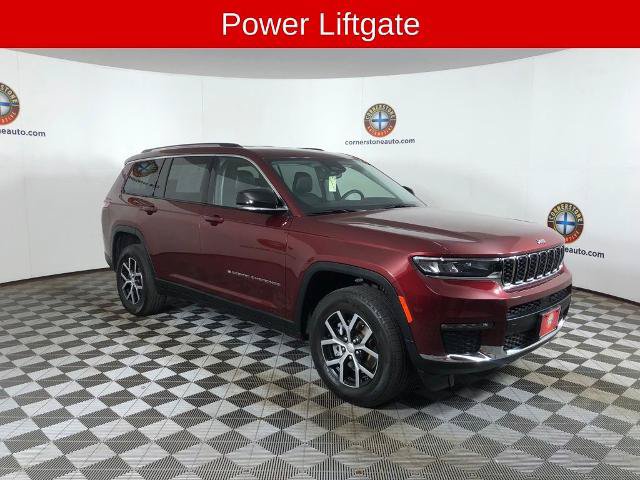 Used 2023 Jeep Grand Cherokee L Limited AWD/4WD image 16