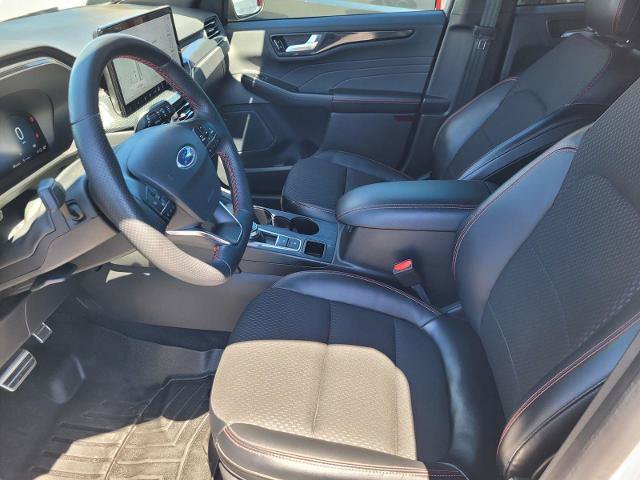 Certified 2023 Ford Escape ST-Line Elite AWD/4WD image 20