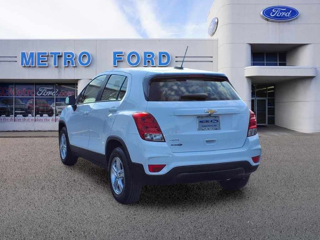 Used 2020 Chevrolet Trax LS FWD image 5