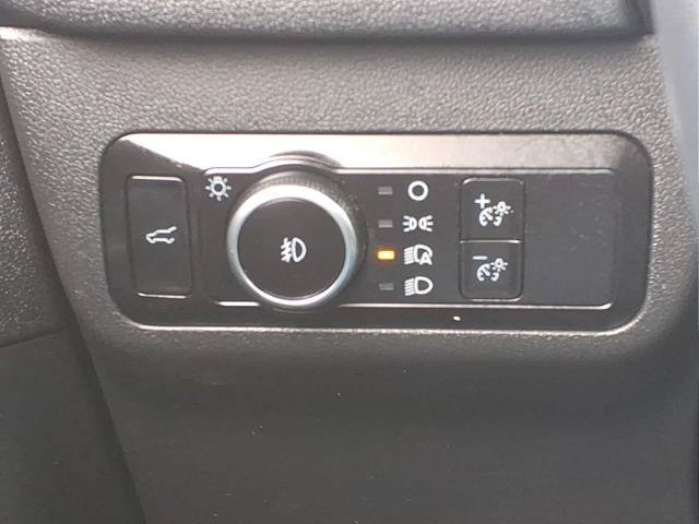 Certified 2022 Ford Escape SEL AWD/4WD image 26