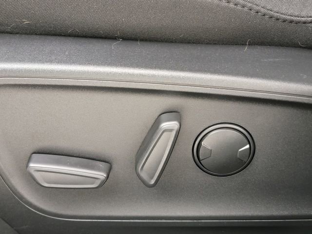 Certified 2023 Ford Escape Active AWD/4WD image 14
