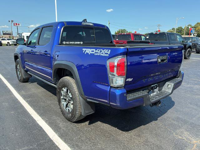 Used 2023 Toyota Tacoma TRD Off-Road w/ Technology Package AWD/4WD image 7