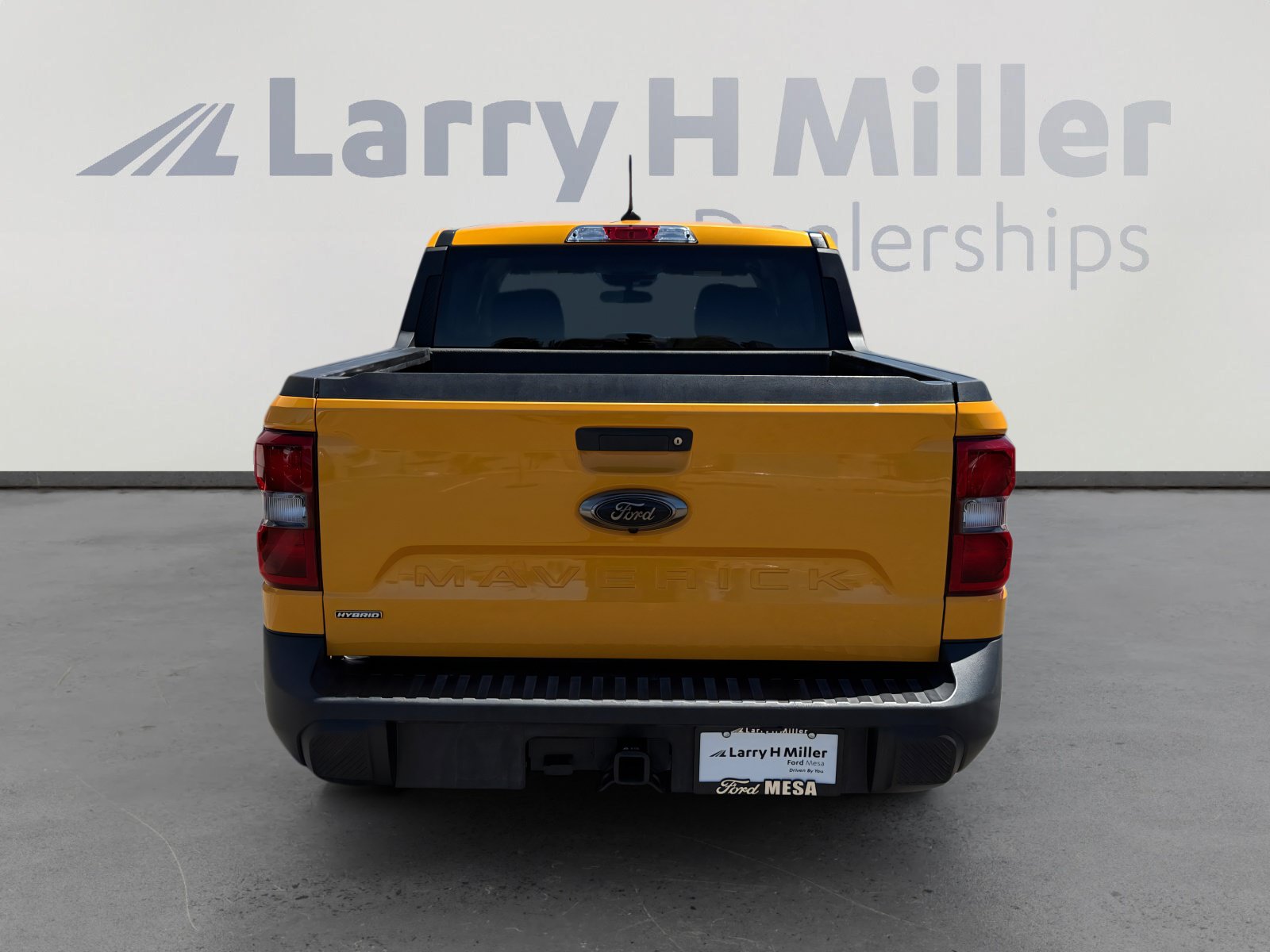 Certified 2023 Ford Maverick XLT w/ Black Appearance Package FWD image 4