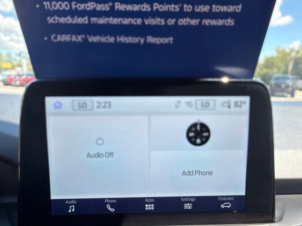 Certified 2025 Ford Escape ST-Line Select AWD/4WD image 24