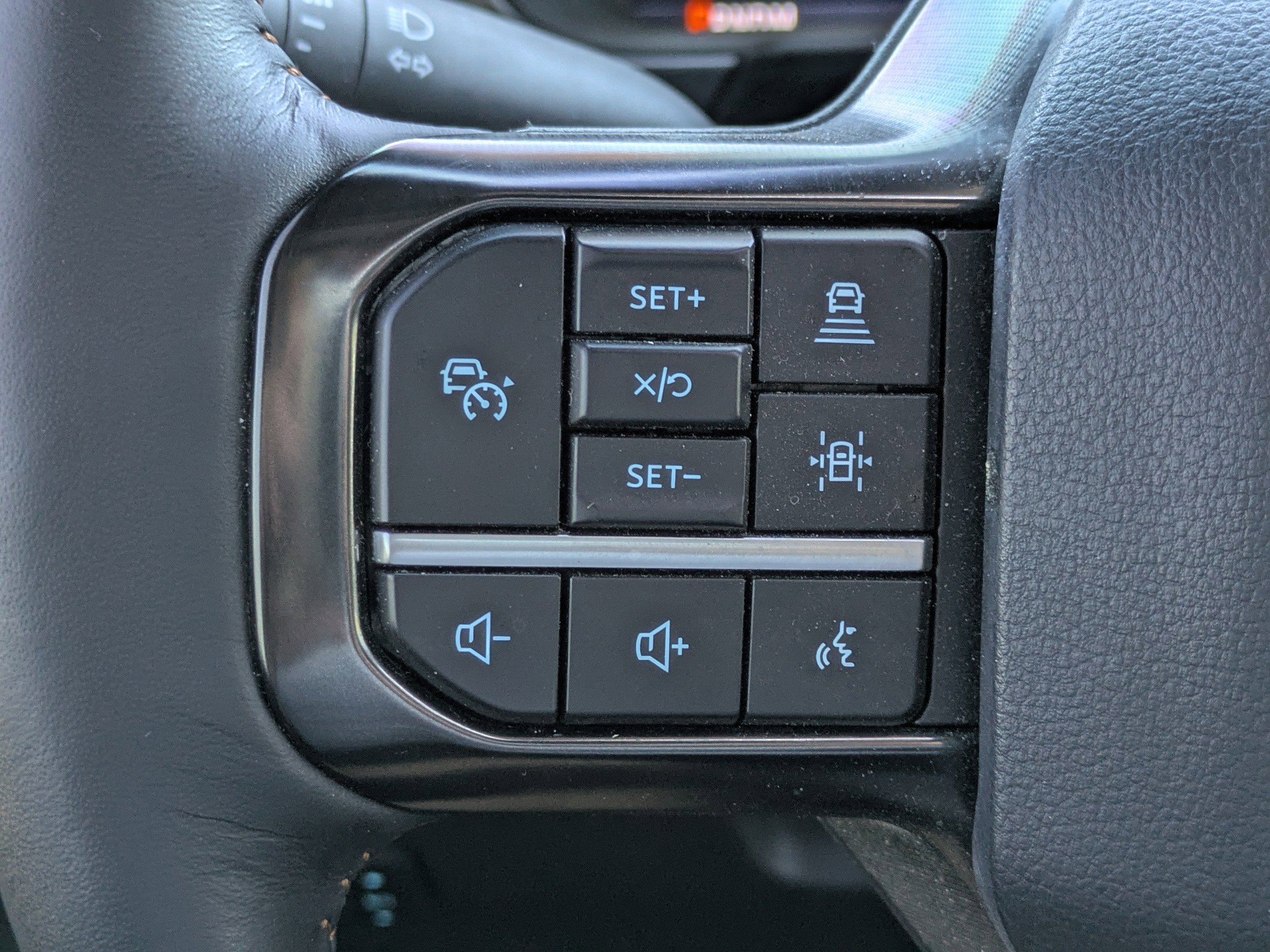 Certified 2024 Ford F250 Platinum image 22