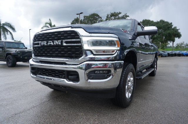 Used 2022 RAM 2500 Big Horn w/ Level C Equiment Group RWD image 16