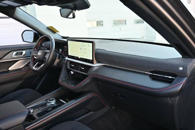 Certified 2025 Ford Explorer ST AWD/4WD image 24