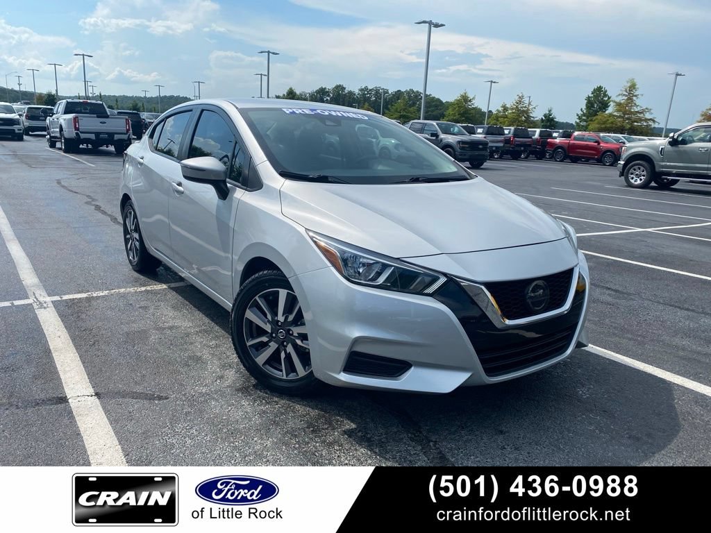 Used 2020 Nissan Versa SV FWD image 1