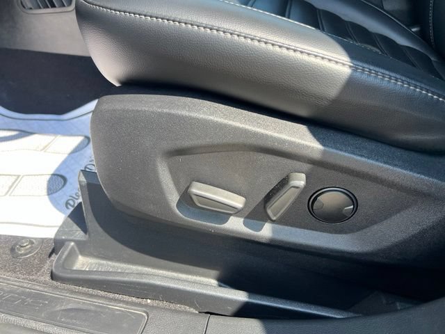 Certified 2024 Ford Edge SEL w/ Convenience Package AWD/4WD image 18