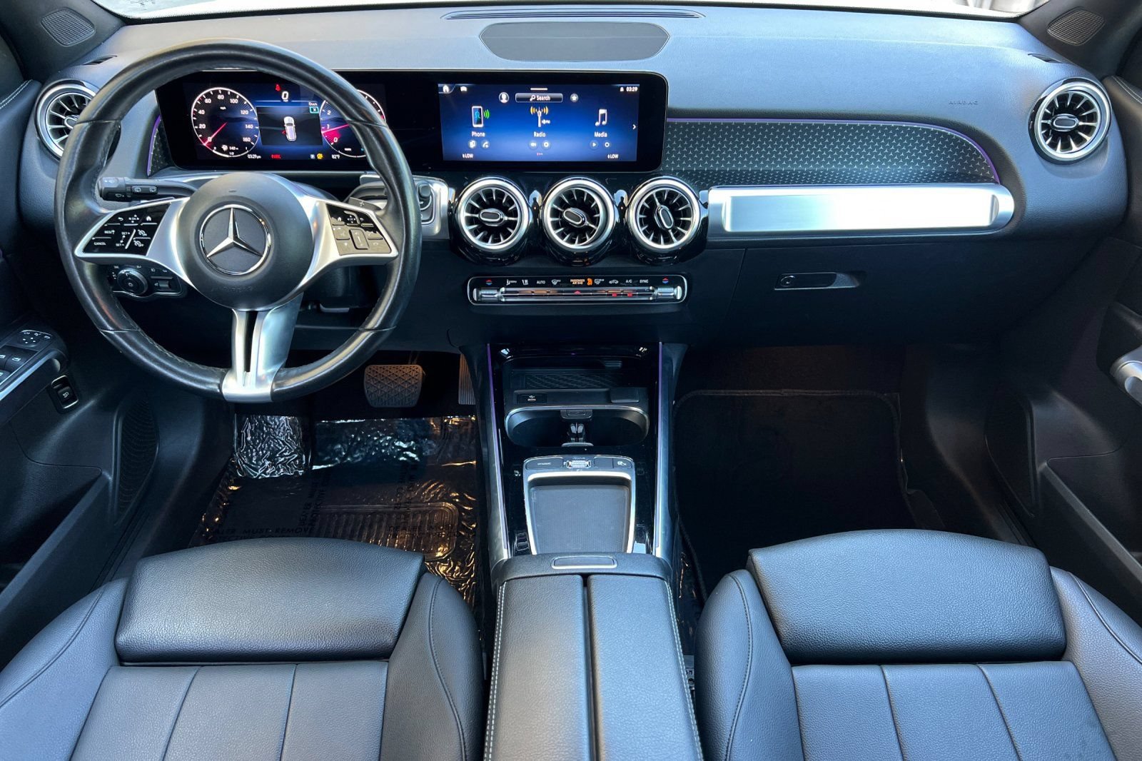 Used 2024 Mercedes-Benz GLB 250 image 5