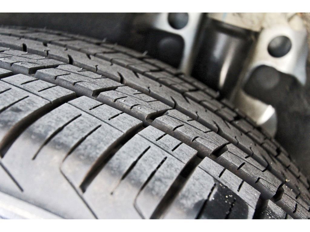 Certified 2022 Ford Escape SEL FWD image 32