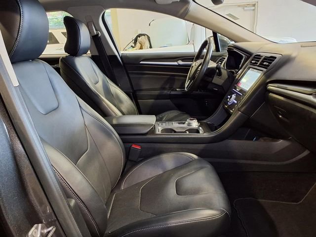 Certified 2017 Ford Fusion Energi Titanium image 29