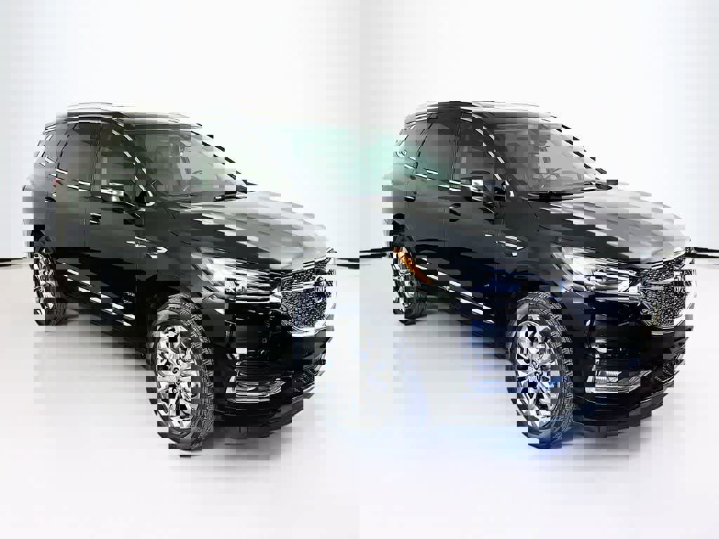 Used 2021 Buick Enclave Avenir w/ Avenir Technology Package image 24