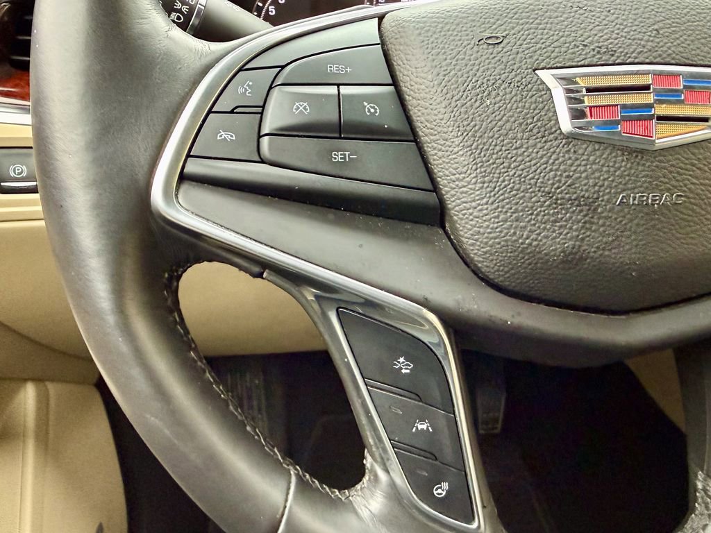 Used 2017 Cadillac XT5 Premium Luxury image 22