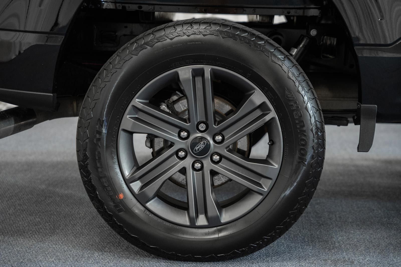 Certified 2023 Ford F150 Lariat w/ Equipment Group 502A High image 25