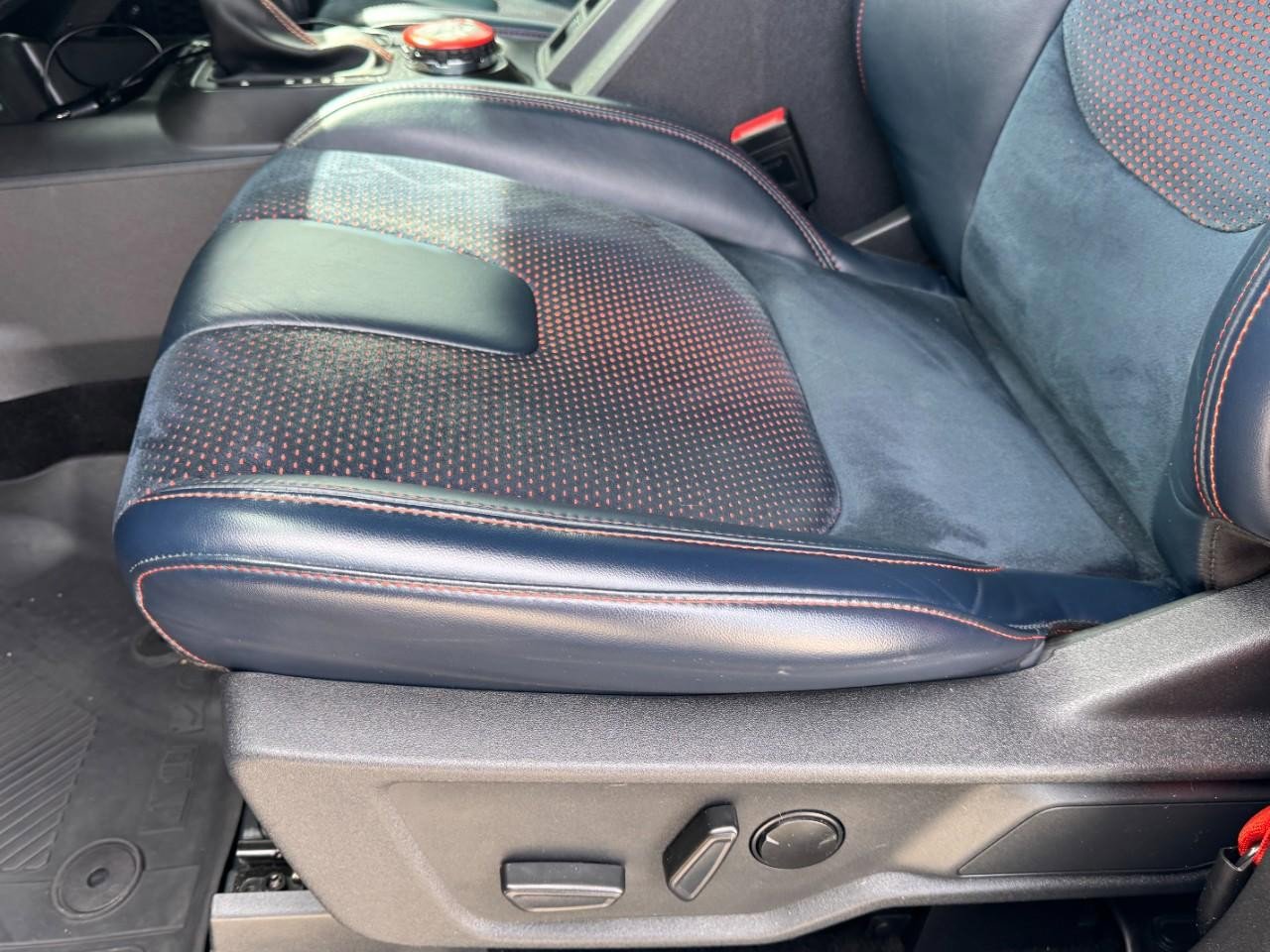 Certified 2024 Ford Bronco Raptor w/ Interior Carbon Fiber Pack 6 image 12