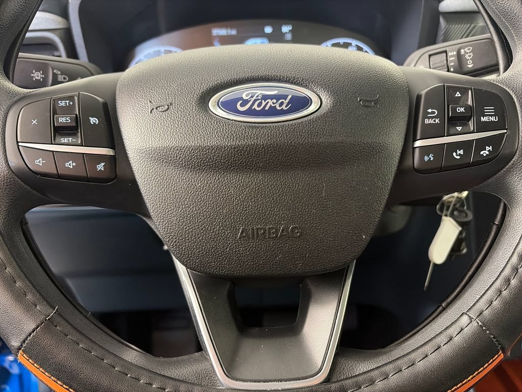 Certified 2022 Ford Maverick XLT w/ Equipment Group 300A Standard AWD/4WD image 16
