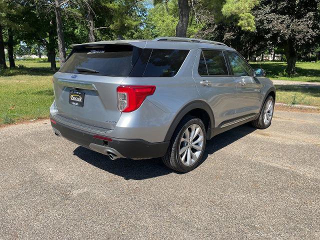 Certified 2023 Ford Explorer Platinum AWD/4WD image 10