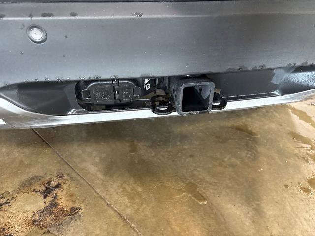 Certified 2024 Ford Explorer XLT w/ Equipment Group 202A AWD/4WD image 25