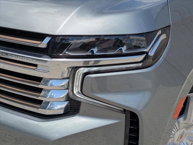 Used 2024 Chevrolet Suburban High Country image 5