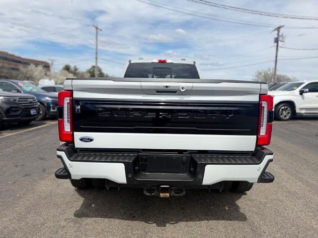 Certified 2025 Ford F450 Platinum w/ FX4 Off-Road Package AWD/4WD image 5