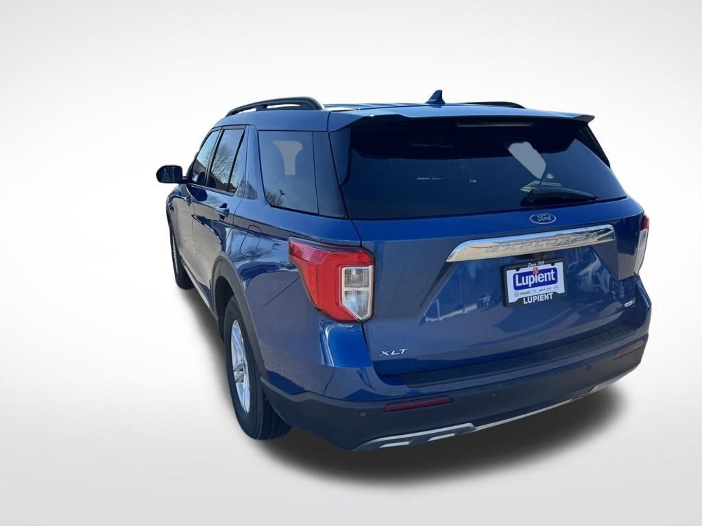 Certified 2020 Ford Explorer XLT w/ Equipment Group 202A image 8