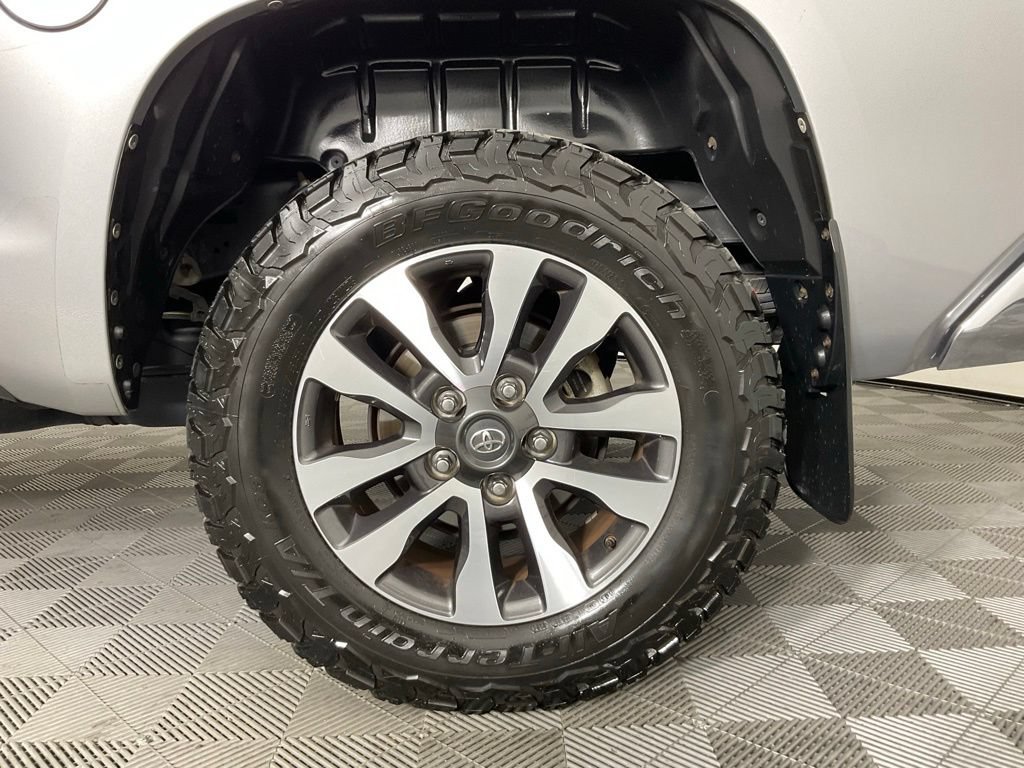 Used 2018 Toyota Tundra Limited AWD/4WD image 10