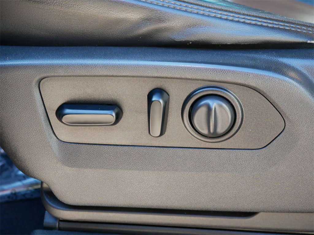 Used 2020 Chevrolet Silverado 3500 High Country w/ Z71 Off-Road Package image 18