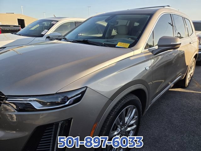 Used 2022 Cadillac XT6 Premium Luxury w/ Technology Package FWD image 8