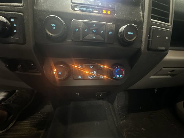 Certified 2022 Ford F250 XL w/ Power Equipment Group AWD/4WD image 21