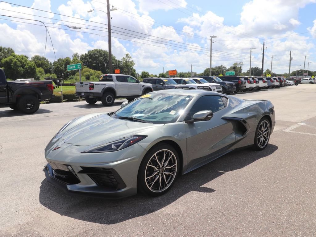 Used 2024 Chevrolet Corvette Stingray Premium Cpe w/ 3LT RWD image 3