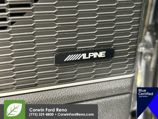 Used 2024 Jeep Grand Cherokee Limited w/ Black Appearance Package AWD/4WD image 23