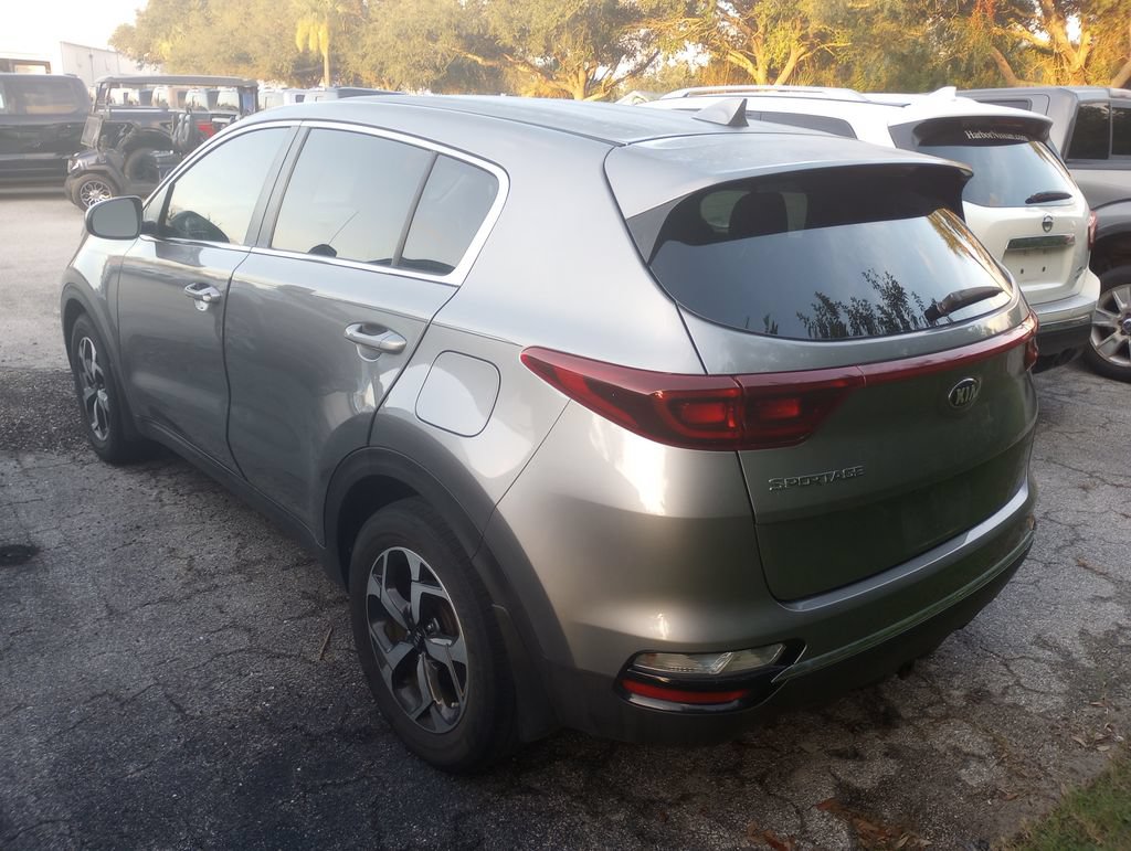 Used 2021 Kia Sportage LX FWD image 2