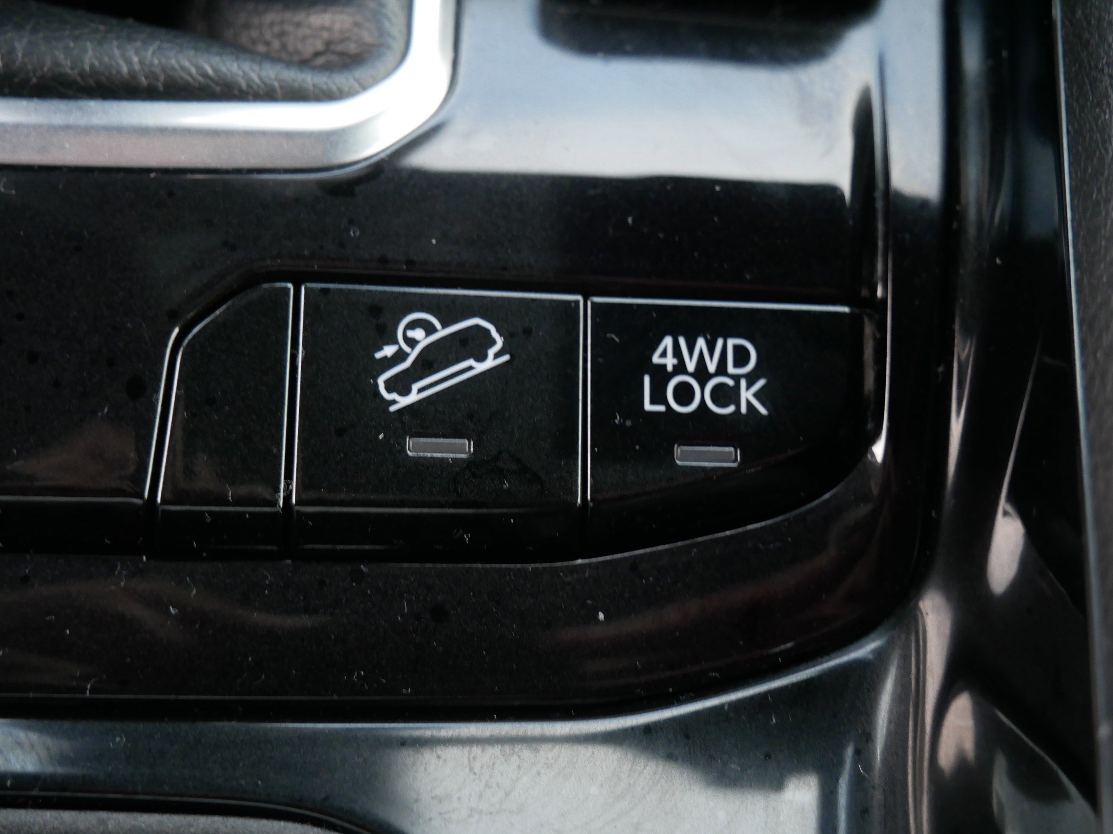 Used 2024 Jeep Compass Trailhawk image 34