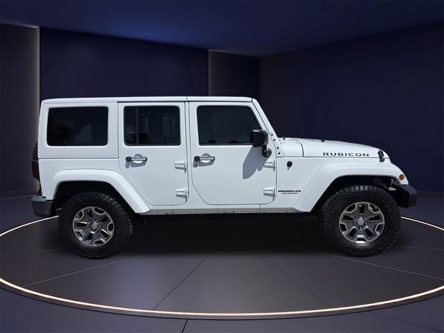 Used 2017 Jeep Wrangler Unlimited Rubicon w/ Connectivity Group AWD/4WD image 2