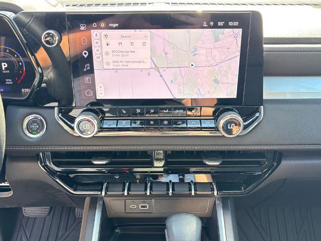Used 2025 Chevrolet Colorado LT w/ LT Convenience Package RWD image 23