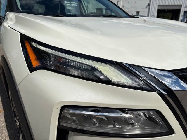Used 2023 Nissan Rogue SV image 41