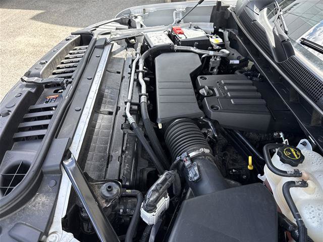 Used 2025 Chevrolet Silverado 1500 RST AWD/4WD image 30