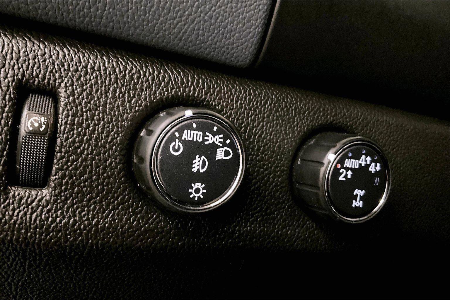 Used 2021 Chevrolet Colorado Z71 image 30