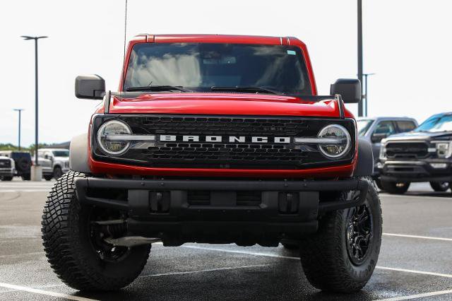 Certified 2024 Ford Bronco Wildtrak AWD/4WD image 2