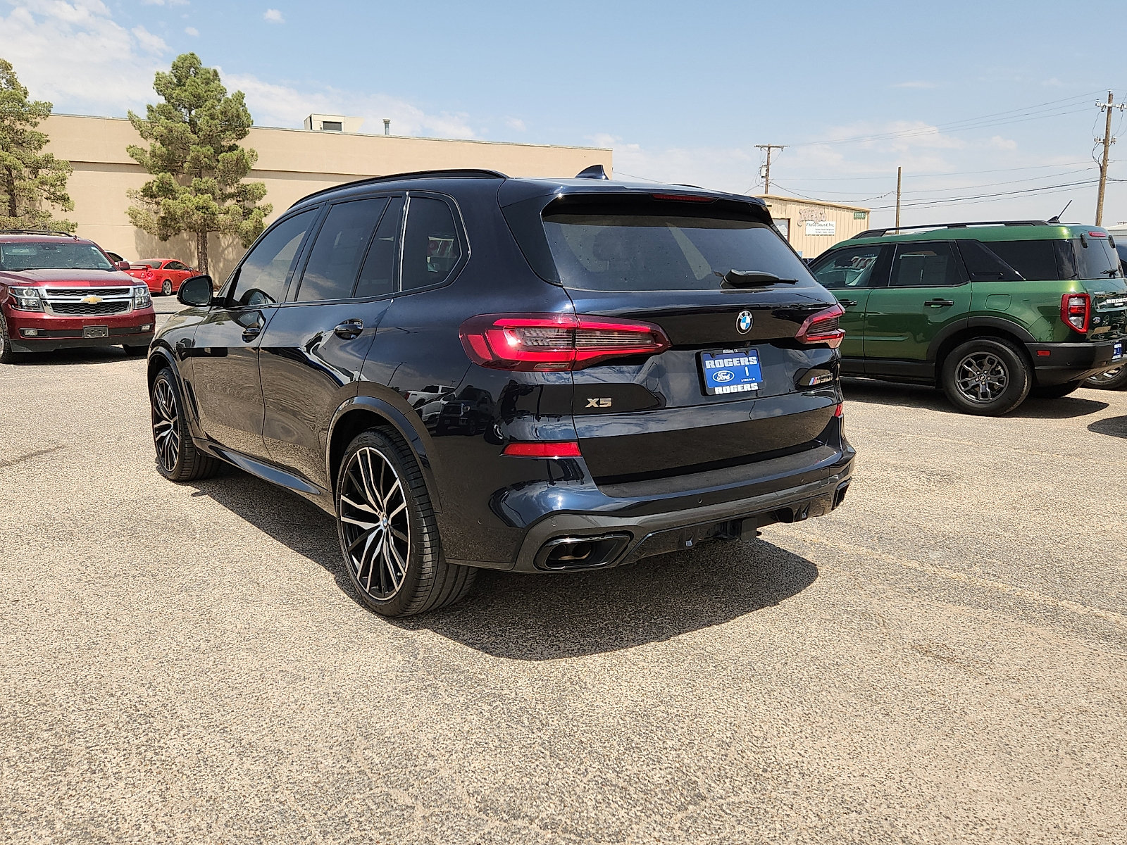 Used 2021 BMW X5 M50i w/ Executive Package AWD/4WD image 5