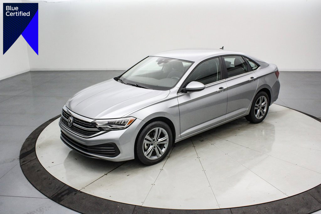 Used 2024 Volkswagen Jetta SE