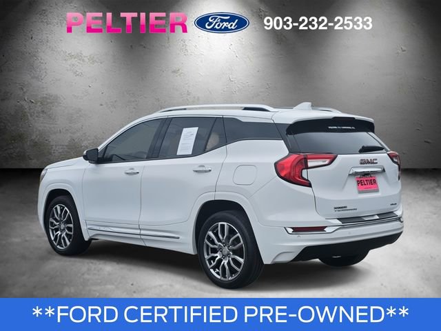 Used 2024 GMC Terrain Denali w/ Denali Premium Package image 4