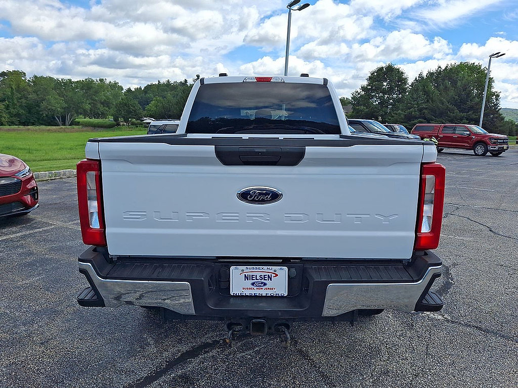 Certified 2024 Ford F250 XLT w/ FX4 Off-Road Package AWD/4WD image 23