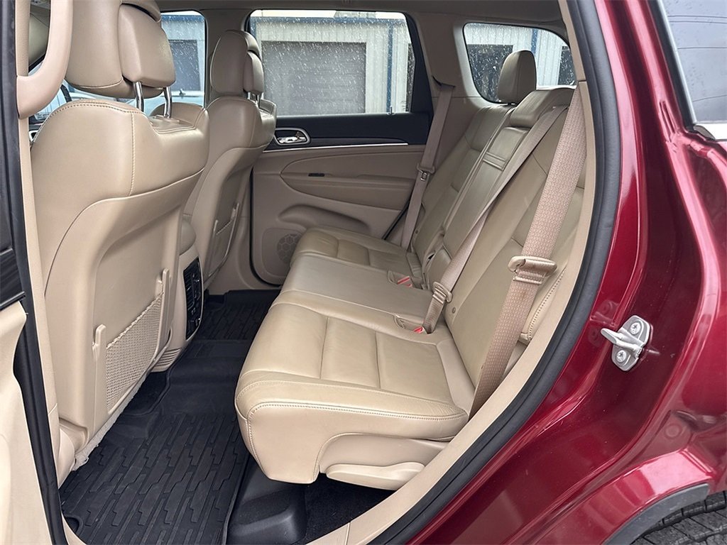 Used 2021 Jeep Grand Cherokee Limited image 11