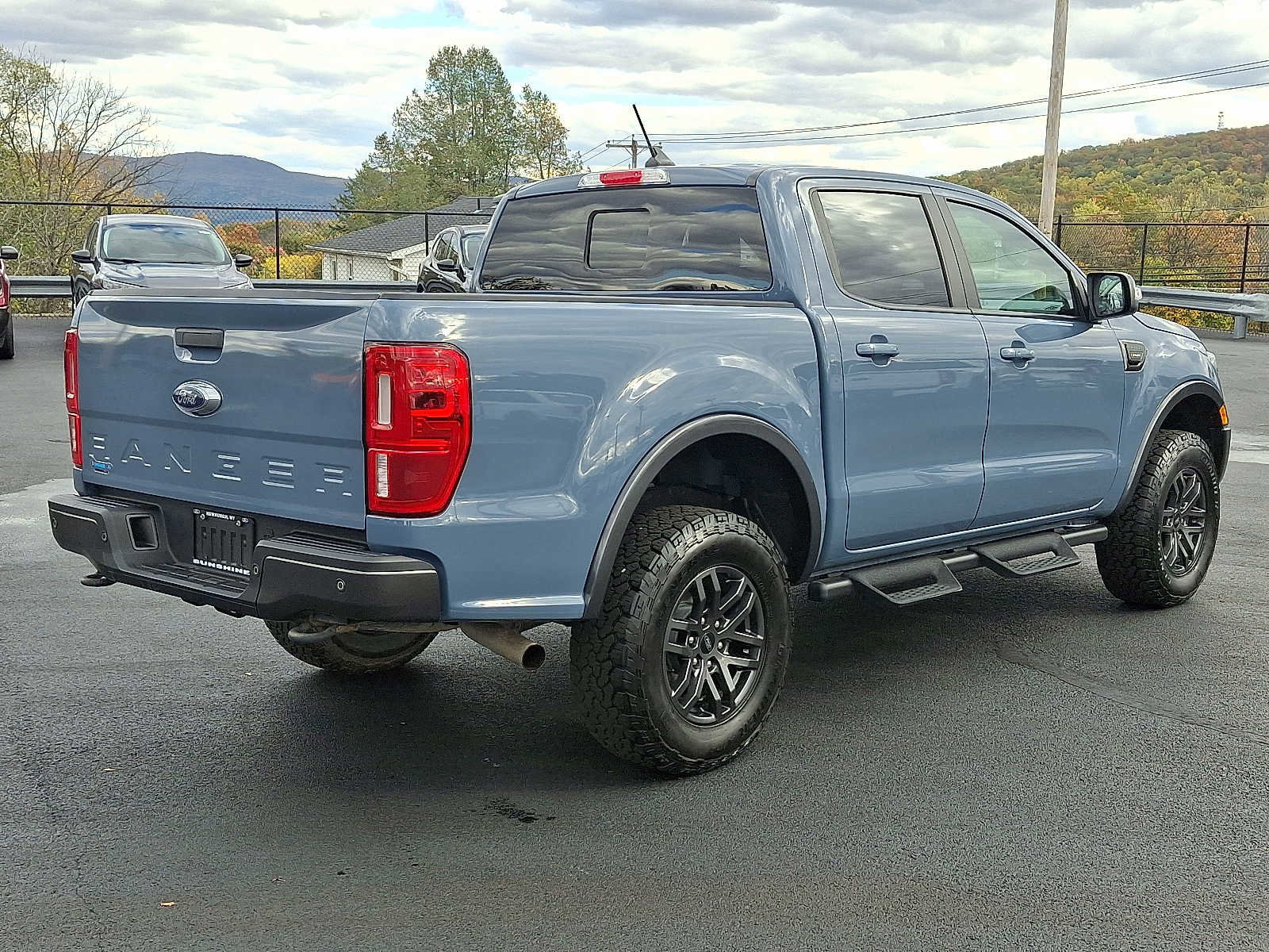 Certified 2023 Ford Ranger Lariat w/ Tremor Off-Road Package image 4