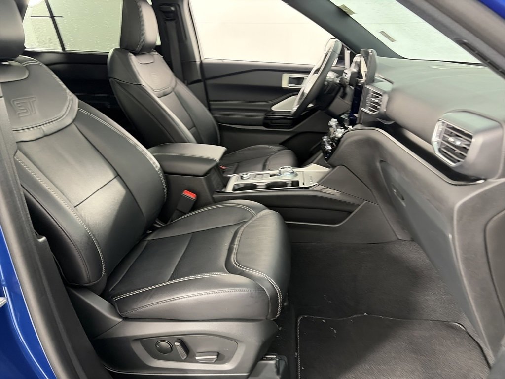 Certified 2023 Ford Explorer ST w/ Equipment Group 401A image 32