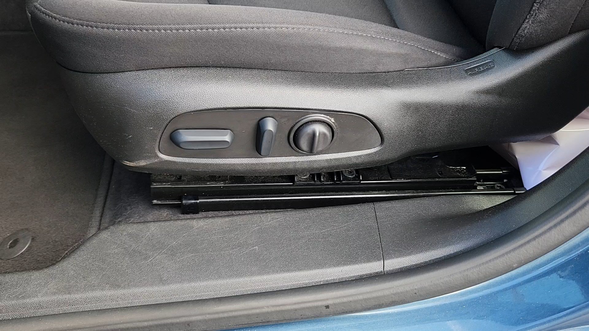 Used 2025 Chevrolet Malibu LT FWD image 9